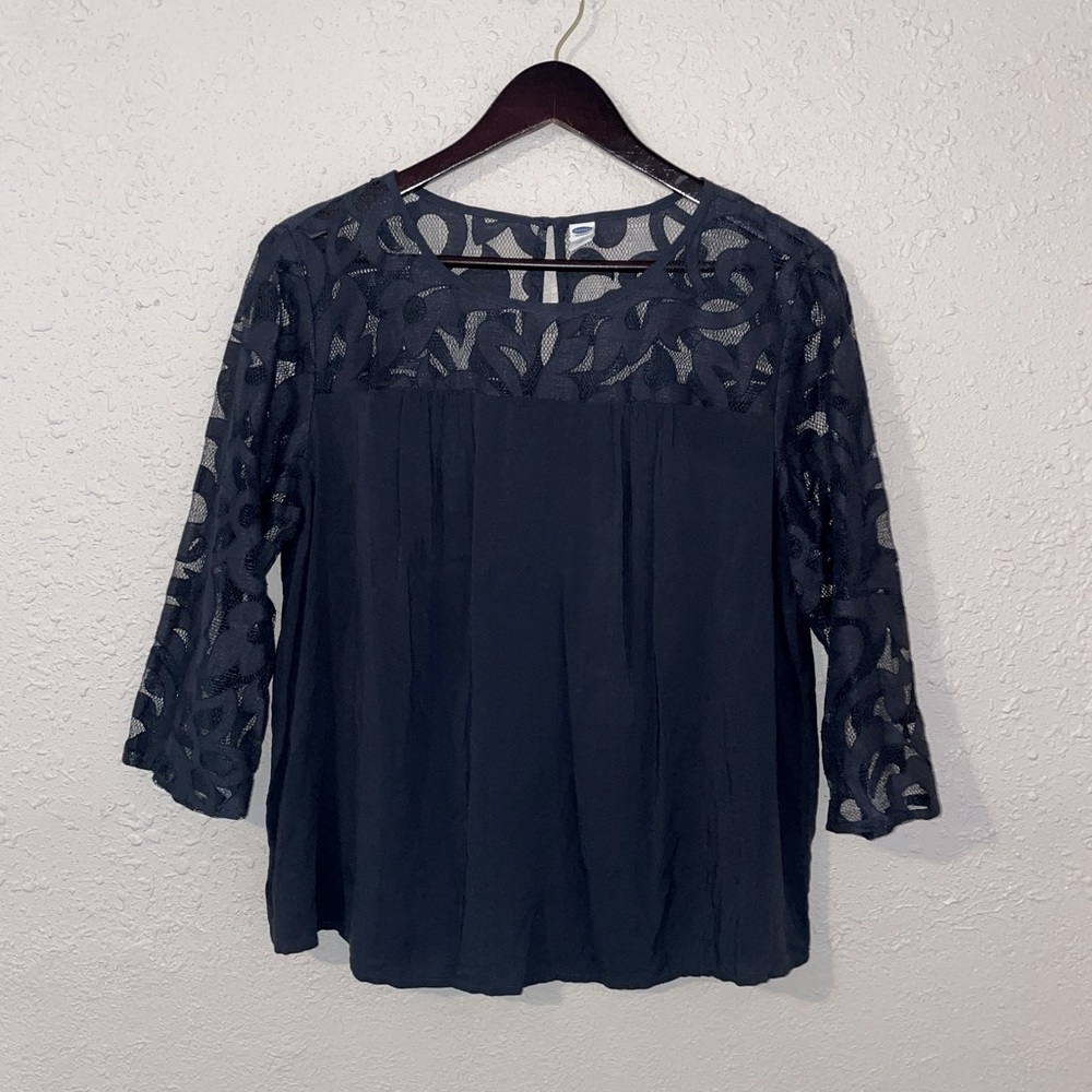 Old Navy Steel Grey Lace Women’s Top